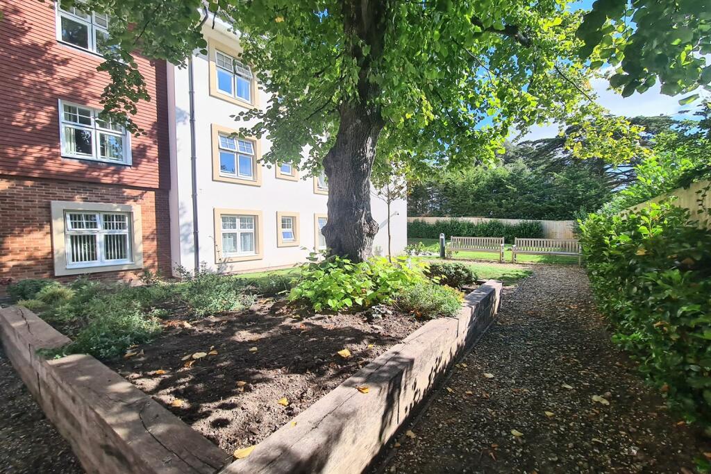 Additional image 15 of Poole Park