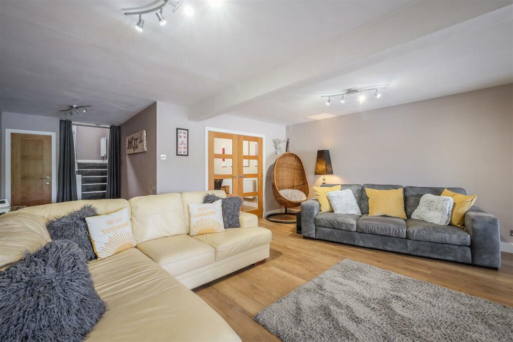 Additional image 18 of Huddersfield Road, Wyke, Bradford