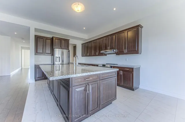 Additional image 10 of 300 Forest Creek Dr