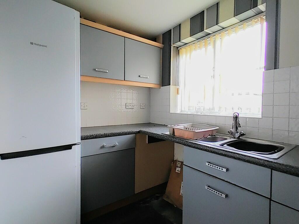 Additional image 7 of Yateholm Drive, Bradford