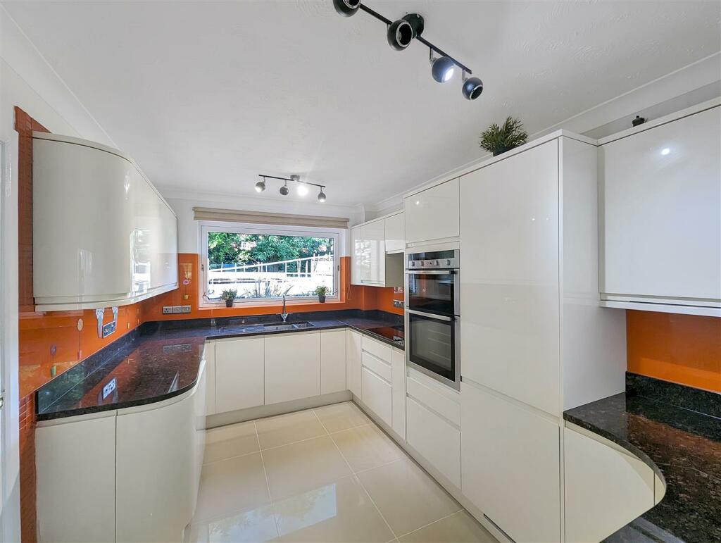 Additional image 16 of Alington Road, Evening Hill