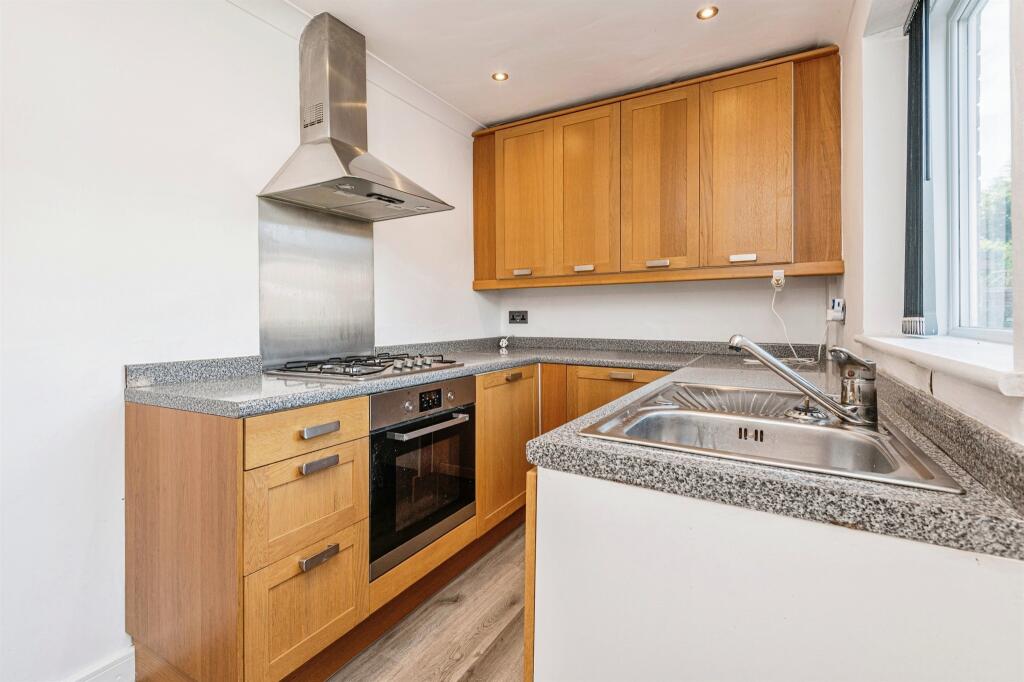 Additional image 6 of Hydale Court, Low Moor, Bradford