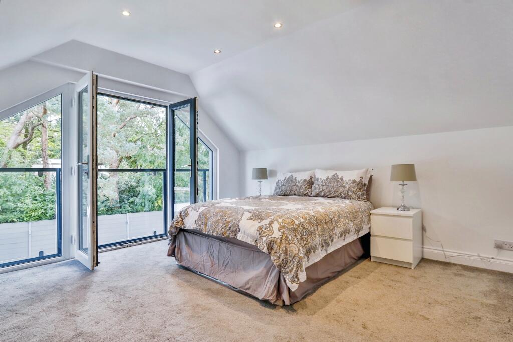 Additional image 7 of Moorland Crescent, Poole, BH16