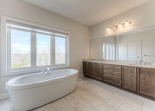 Additional image 32 of 300 Forest Creek Dr