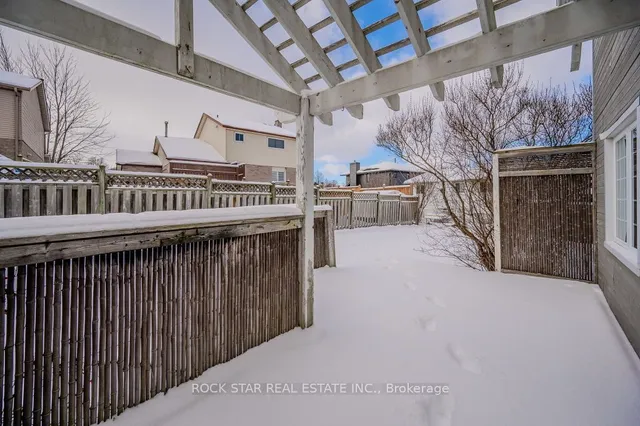 Additional image 28 of 55 West Acres Cres