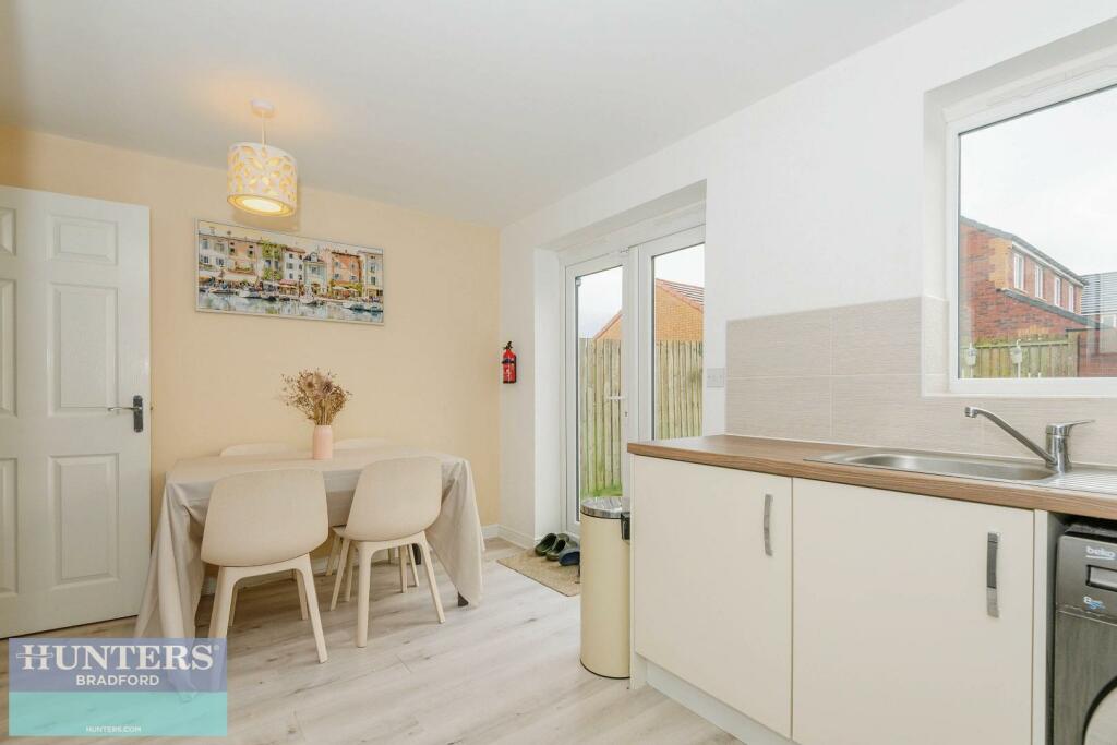 Additional image 9 of Turner Grove Bradford, West Yorkshire, BD4 0FG