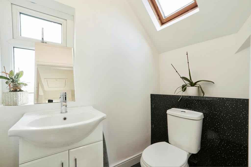 Additional image 14 of Duchy Avenue, Bradford