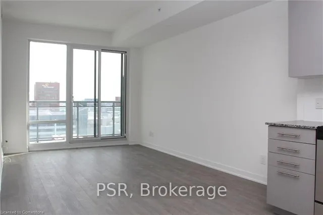 Additional image 7 of 85 Duke St Unit 806