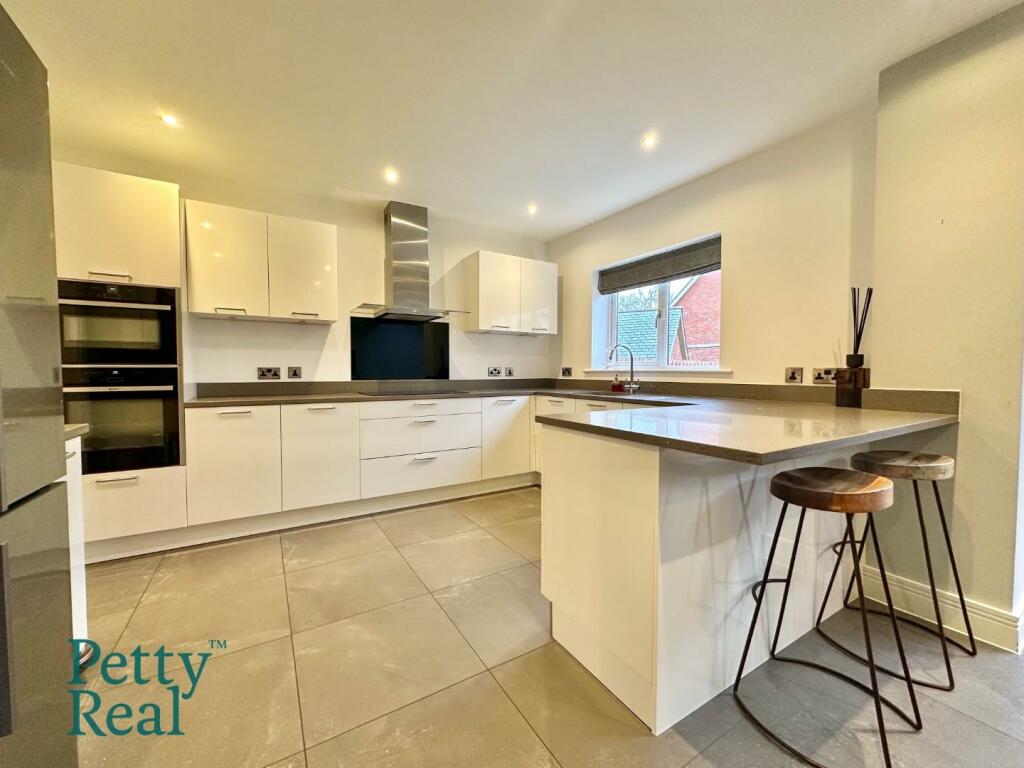 Additional image 28 of Grenfell Gardens, Colne