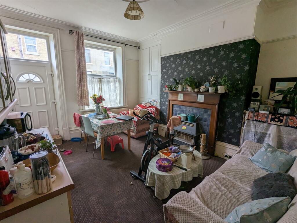 Additional image 3 of Spring Place, Bradford