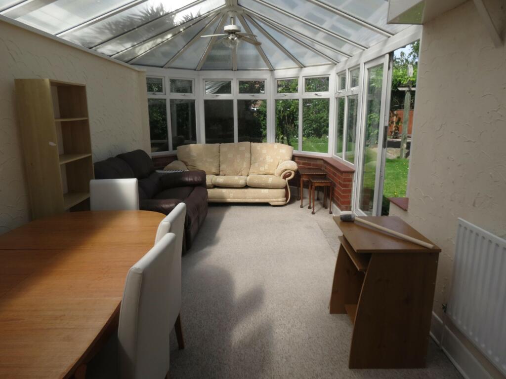 Additional image 2 of 5 bedroom Detached House in Wallisdown