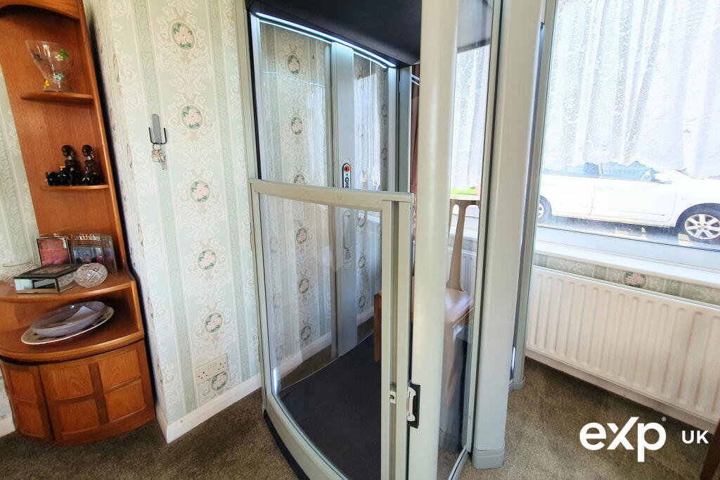 Additional image 31 of Impressive Five Bedroom Detached Family Home with Sea Views, Poole, Dorset