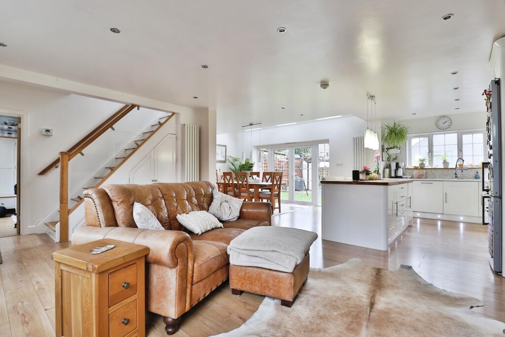 Additional image 26 of Glencoe Road, Poole, BH12