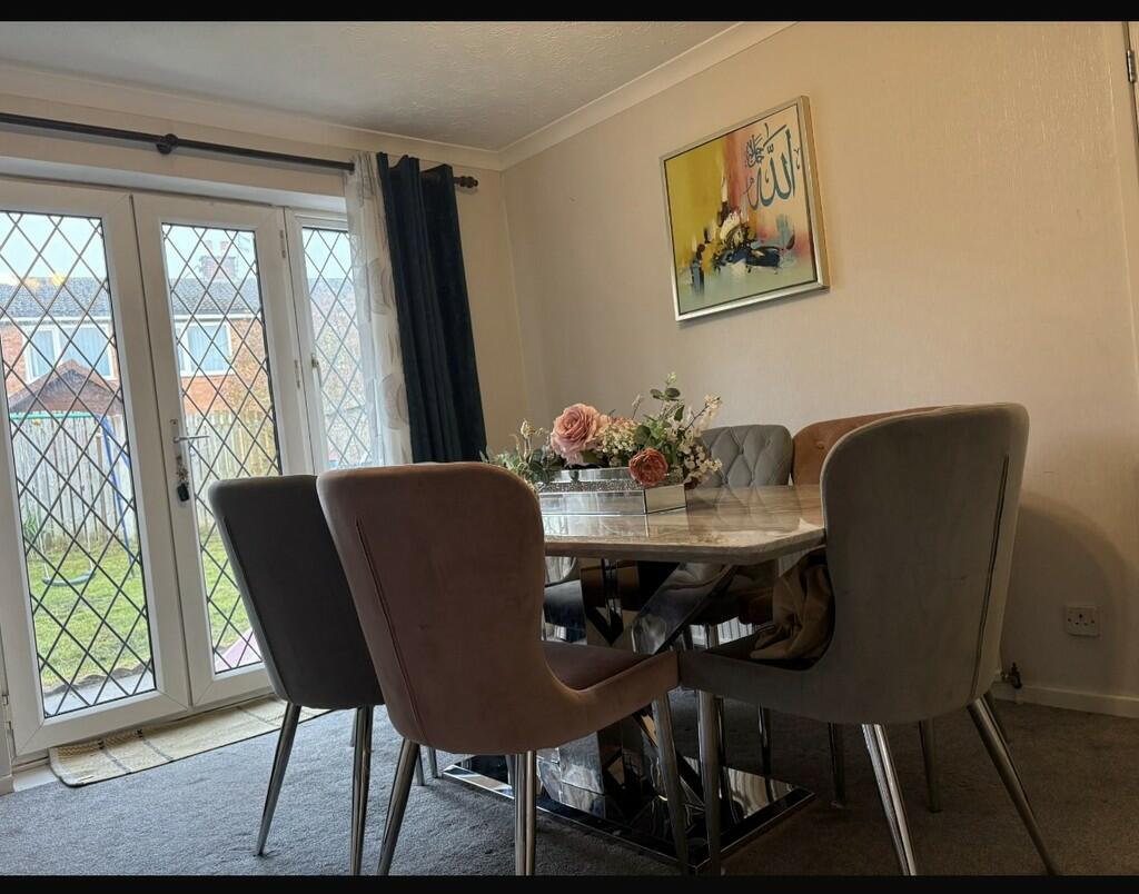 Additional image 4 of Middlebrook Crescent, Bradford