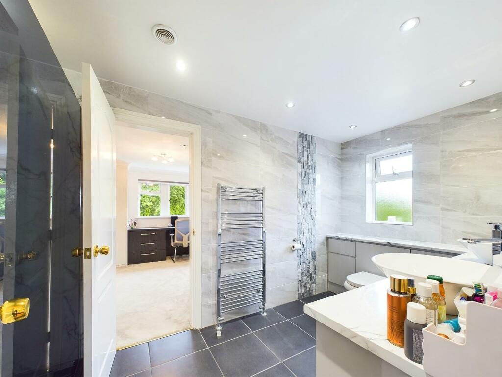 Additional image 25 of Kellymoor Walk, Idle