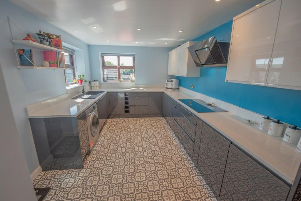 Additional image 3 of 19 Buckden Court, Silsden BD20 9LY