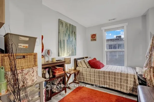 Additional image 17 of 135 James St Unit 612