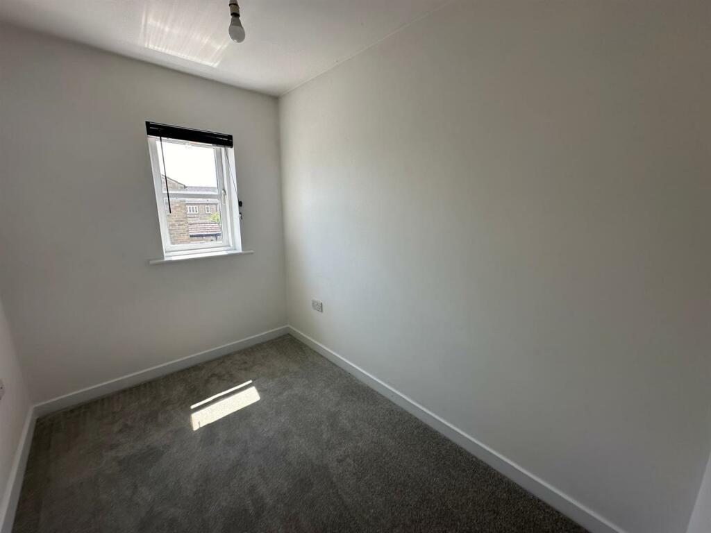 Additional image 13 of St. Johns Close, Silsden