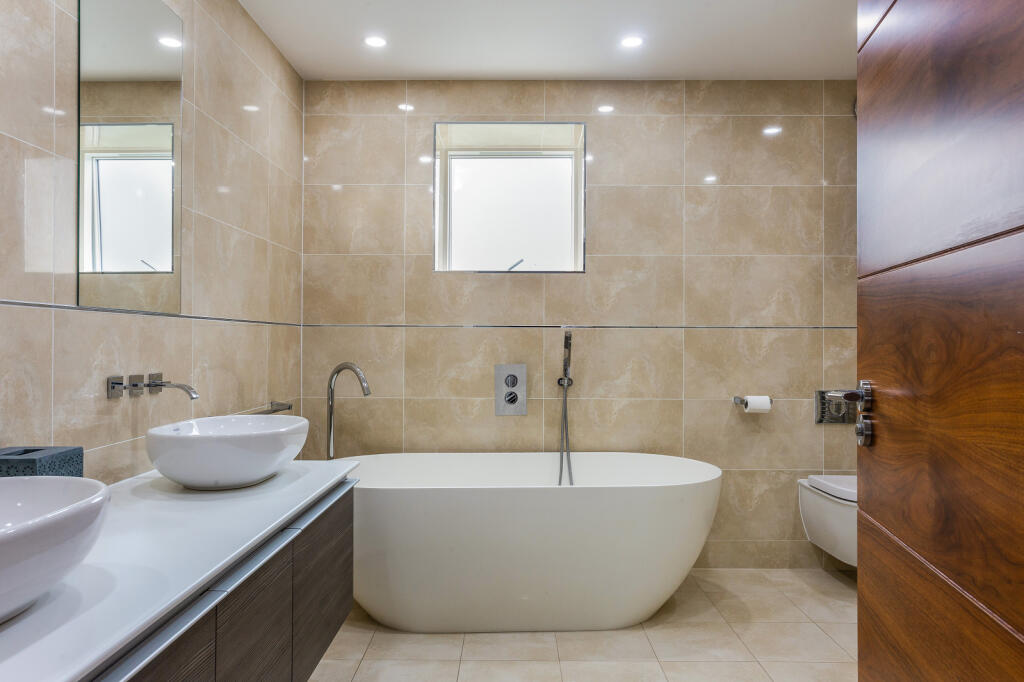 Additional image 16 of Lakeside Road, Branksome Park, Poole, Dorset, BH13