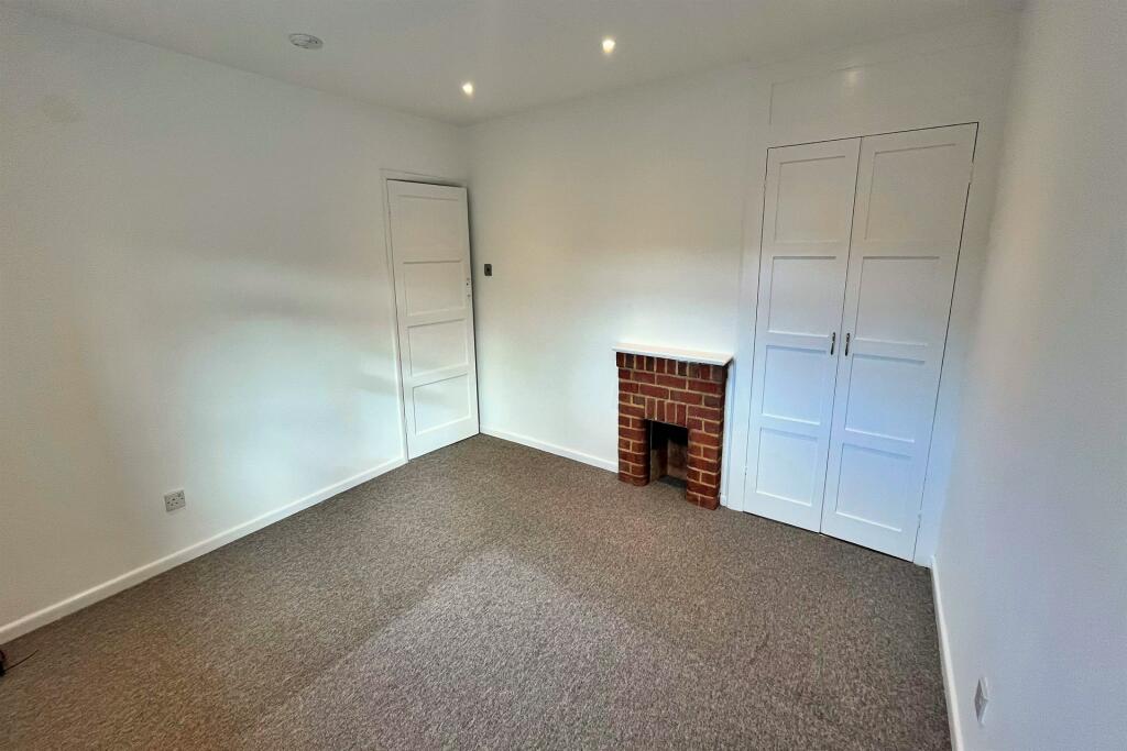 Additional image 11 of Poole