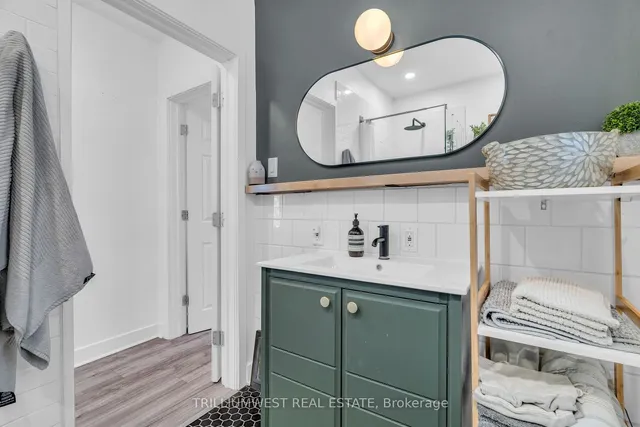 Additional image 17 of 436 Louisa St