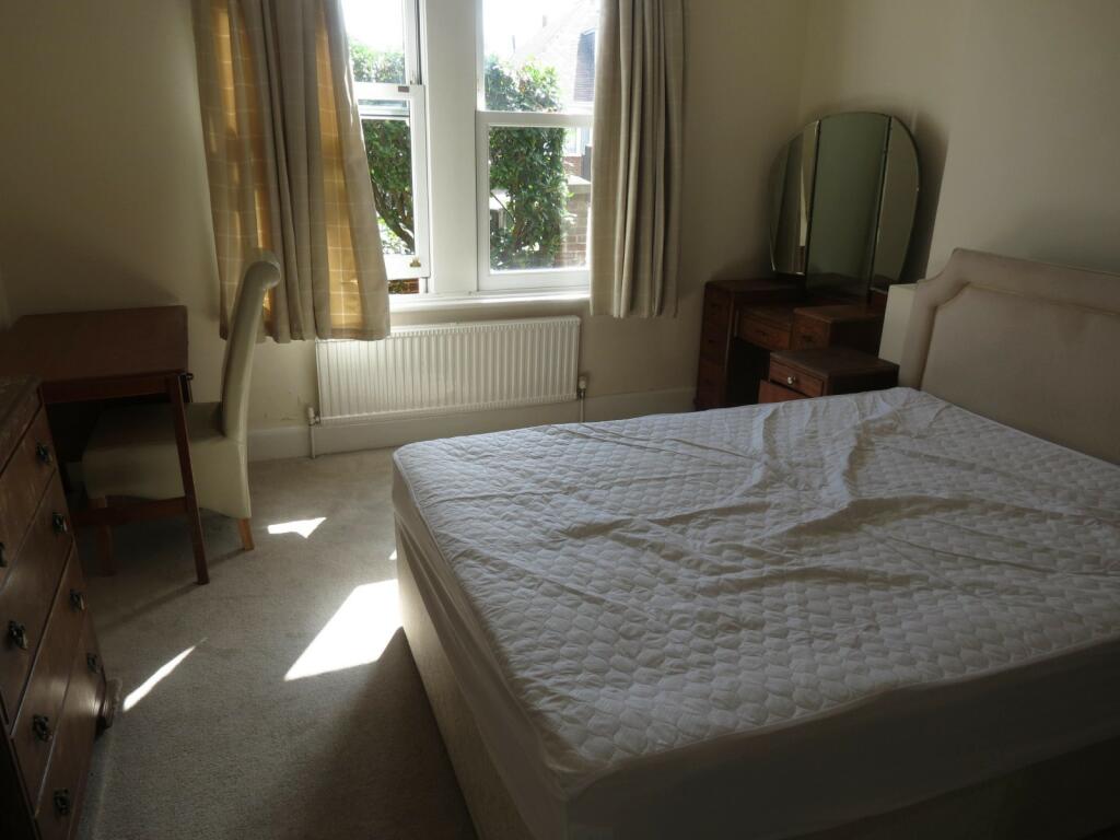 Additional image 7 of 5 bedroom Detached House in Wallisdown