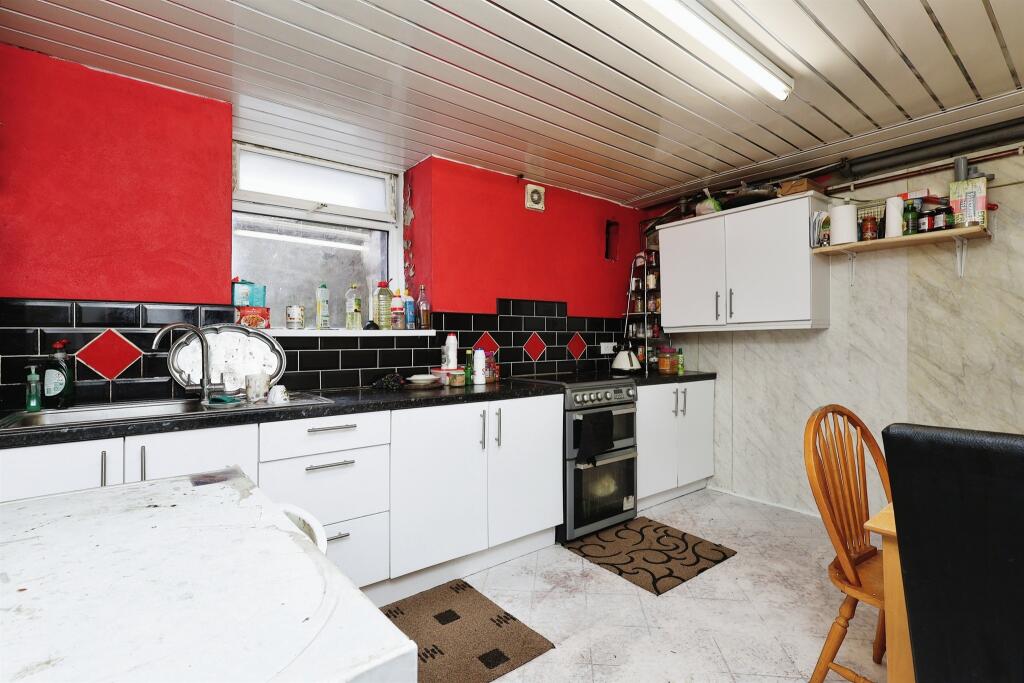 Additional image 4 of Redcliffe Street, Keighley