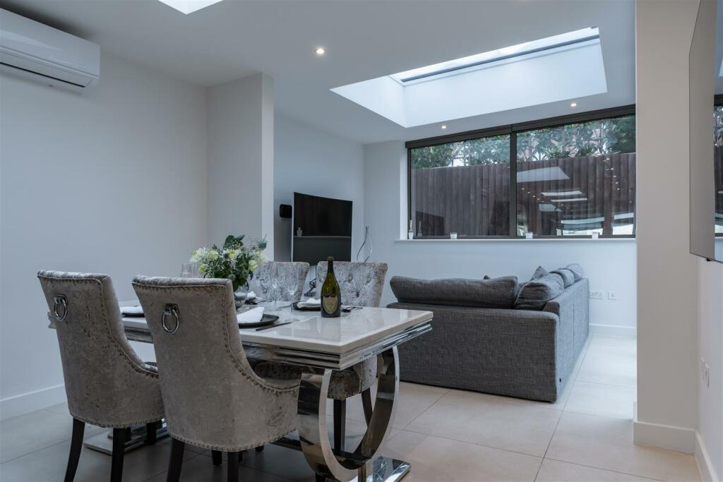 Additional image 8 of Alington Road, Evening Hill