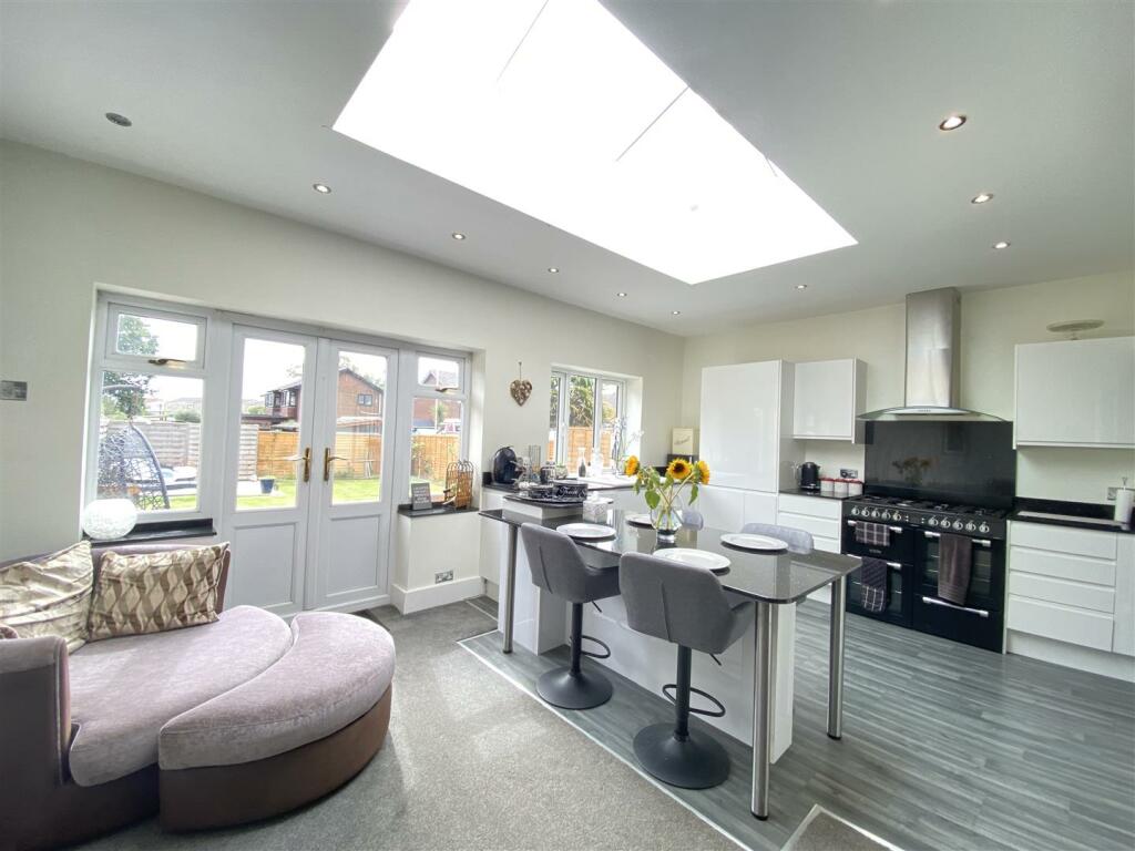 Additional image 14 of Hinchliffe Road, Poole