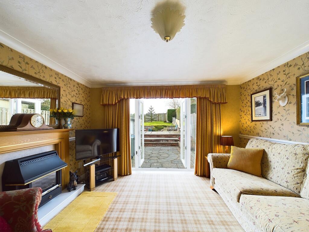 Additional image 7 of 3 Westminster Drive, Clayton, Bradford, BD14 6SL