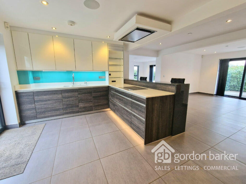 Additional image 41 of Glebe Road, BH16