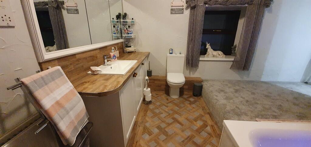 Additional image 29 of Larkfield, Riddlesden