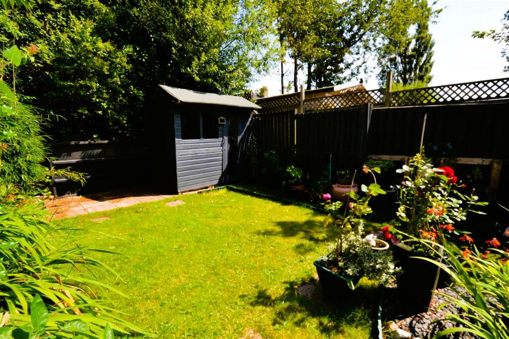 Additional image 21 of Broughton Avenue, Bierley, Bradford