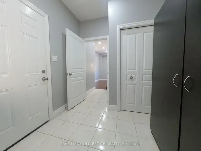 Additional image 25 of 51 Newcastle Crt