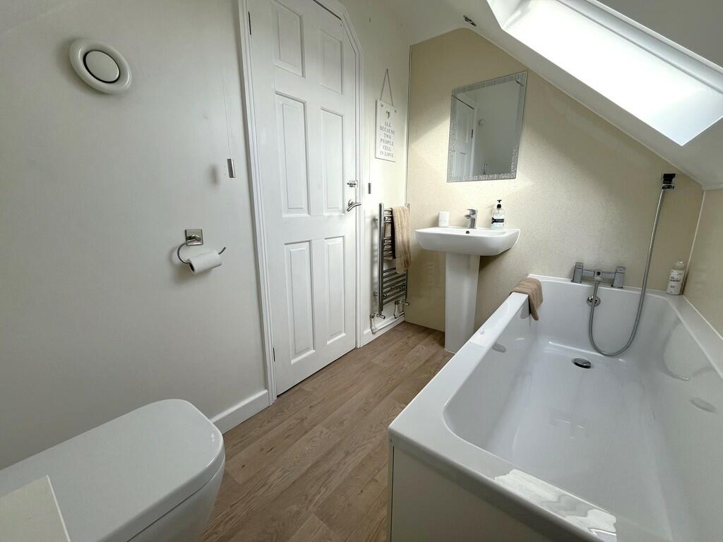 Additional image 18 of Stanley Green Road