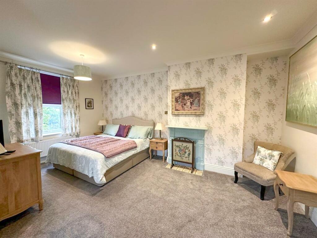 Additional image 13 of Glen Lee Lane, Keighley