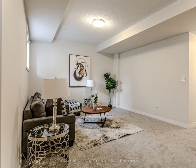 Additional image 37 of 64 Settlers Rd