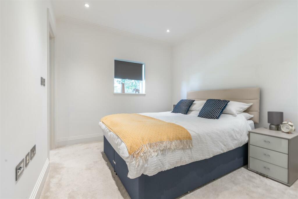 Additional image 16 of Alington Road, Evening Hill