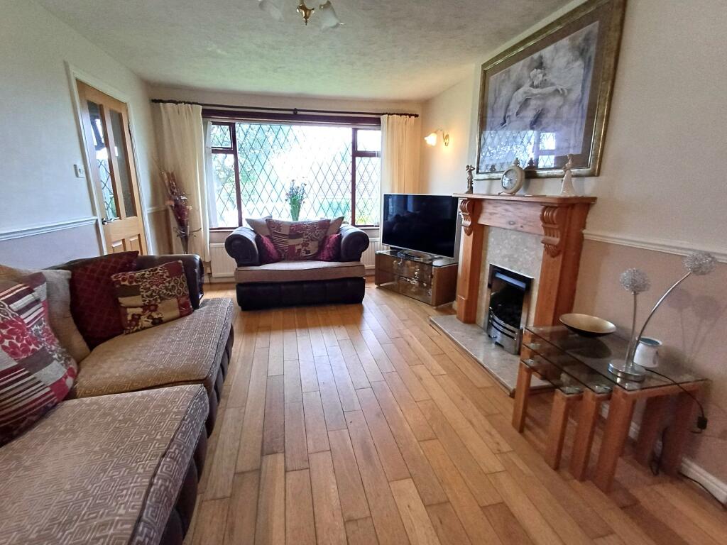 Additional image 4 of Farndale Road, Bradford, BD15