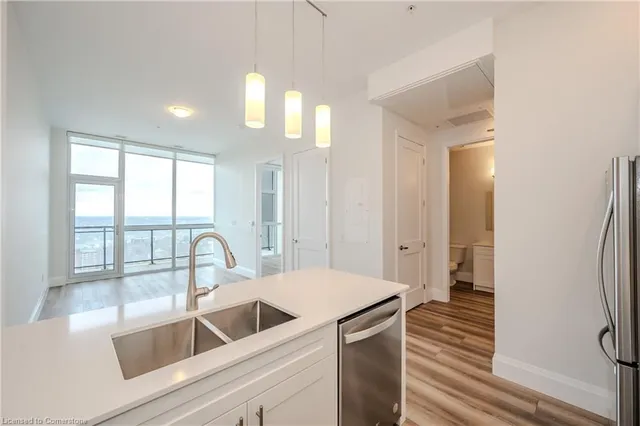 Additional image 8 of 60 Charles St Unit 2901