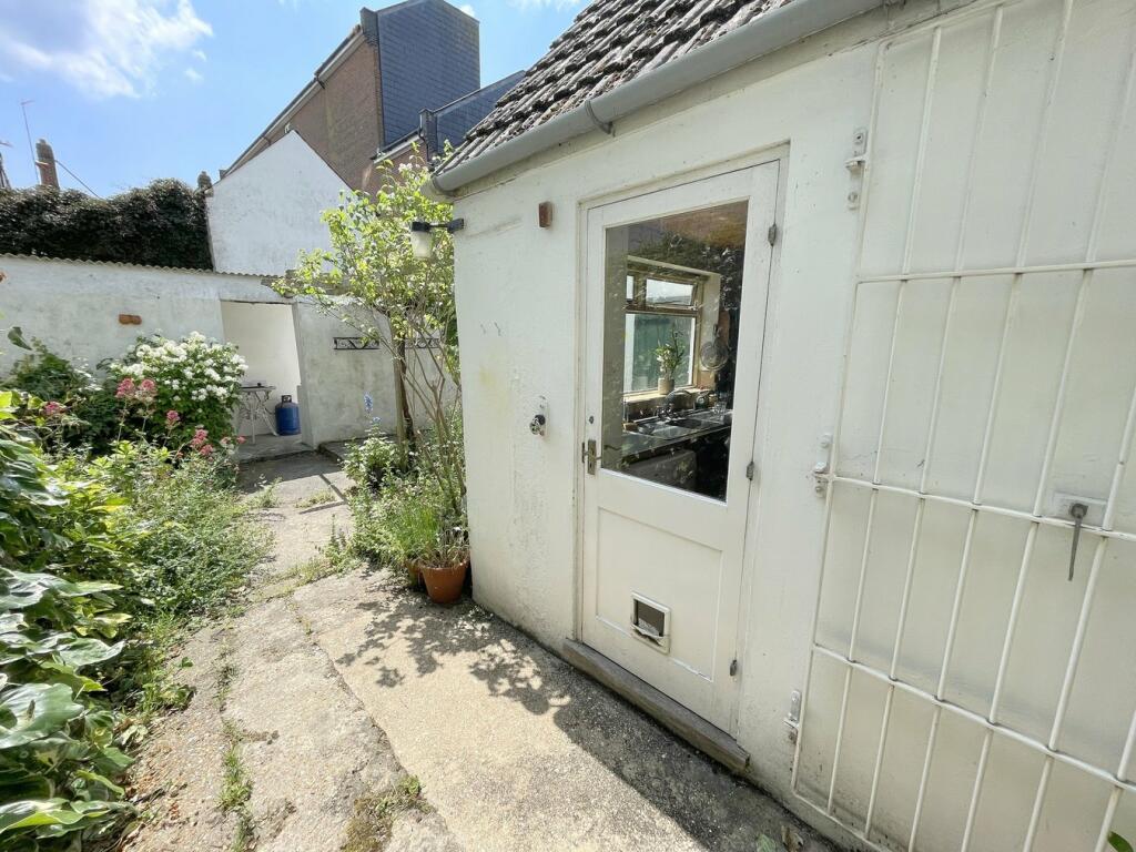 Additional image 34 of Strand Street, Poole, BH15