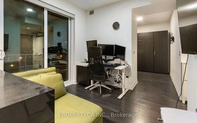 Additional image 5 of 15 Lower Jarvis St Unit 514