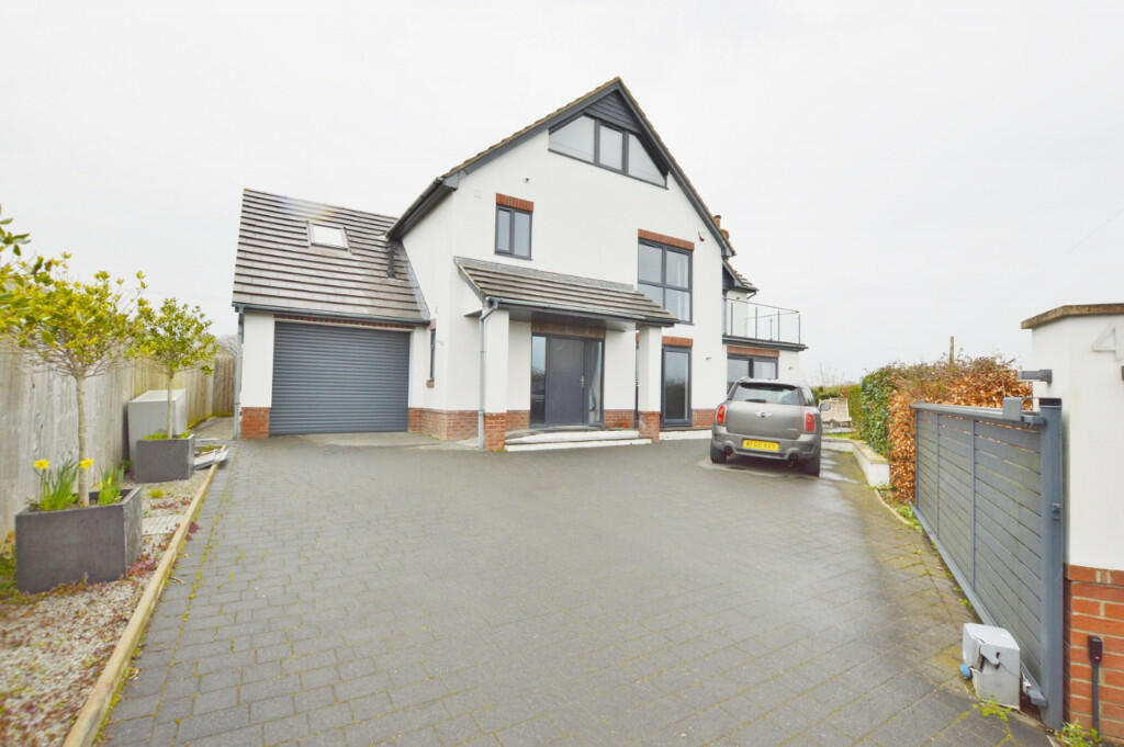 Additional image 39 of Glebe Road, BH16