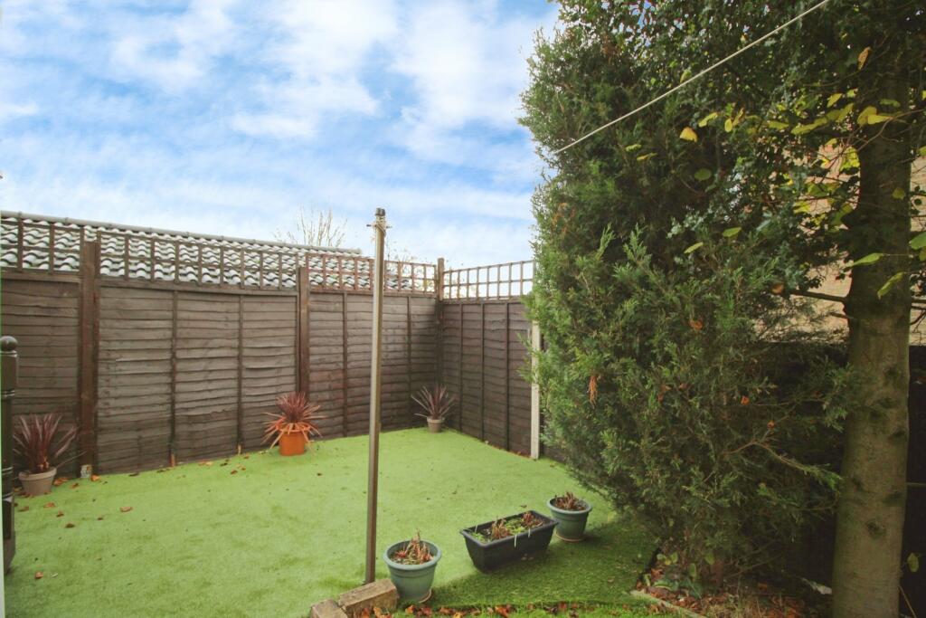 Additional image 18 of Dean Beck Avenue, Bradford, West Yorkshire, BD6