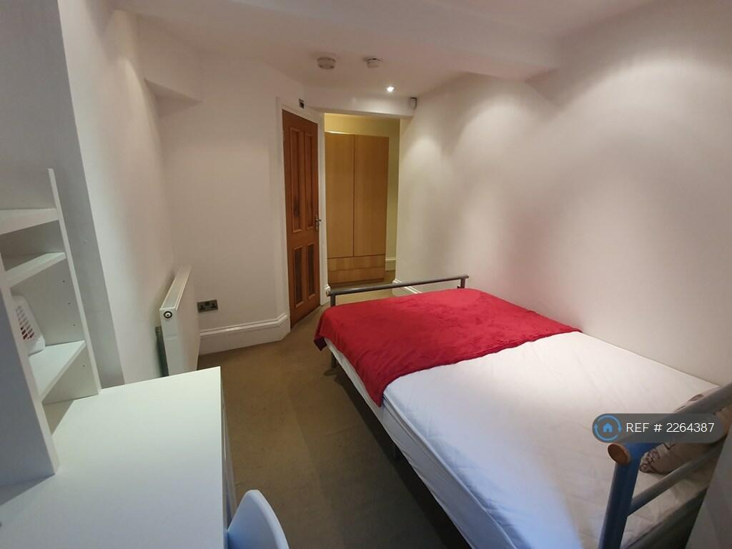 Additional image 9 of Claremont, Bradford, BD7