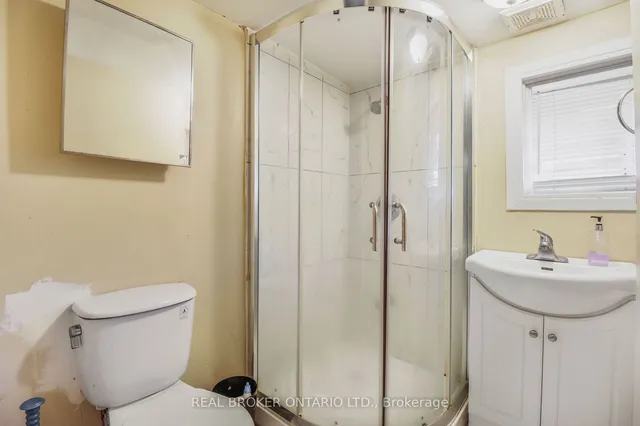 Additional image 32 of 7475 Goreway Dr Unit 58