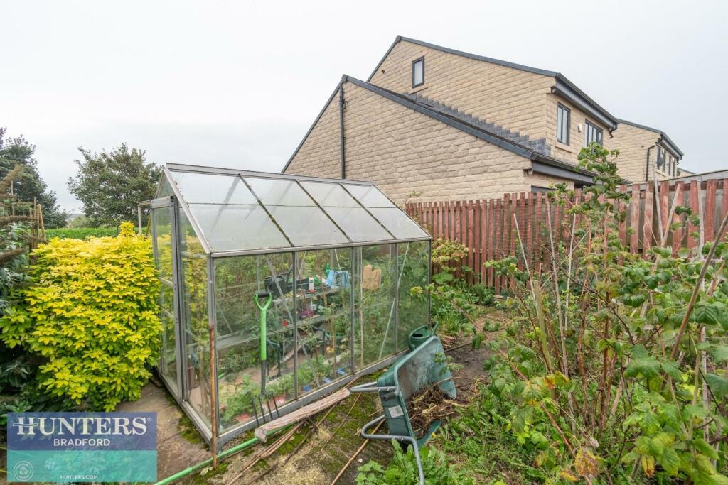 Additional image 15 of REF SR - Tyersal Avenue Tyersal, Bradford, West Yorkshire, BD4 8HJ