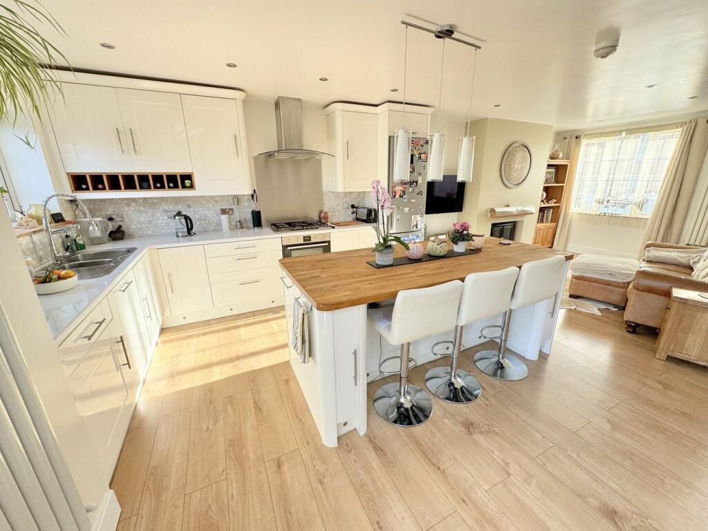 Additional image 3 of Glencoe Road, Parkstone , Poole, BH12