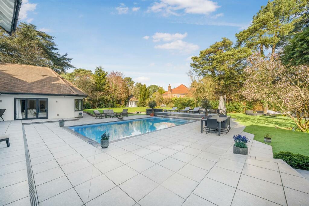 Additional image 23 of Western Avenue, Branksome Park