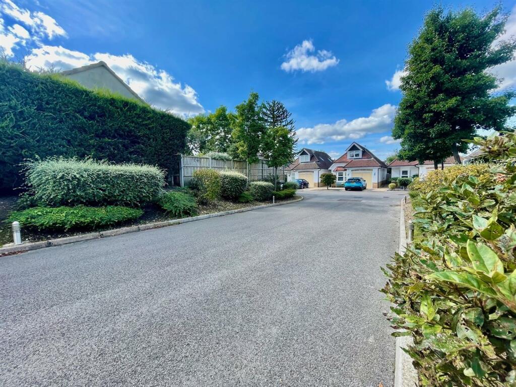 Additional image 26 of Stour Gardens, Bournemouth